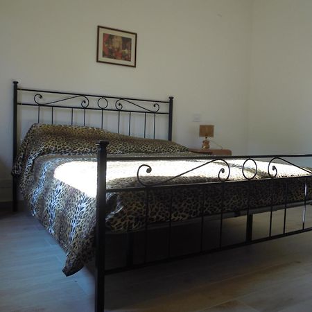 Agriturismo Piccolo Albero Loreto Aprutino Ruang foto