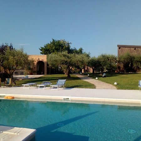 Agriturismo Piccolo Albero Loreto Aprutino Bagian luar foto